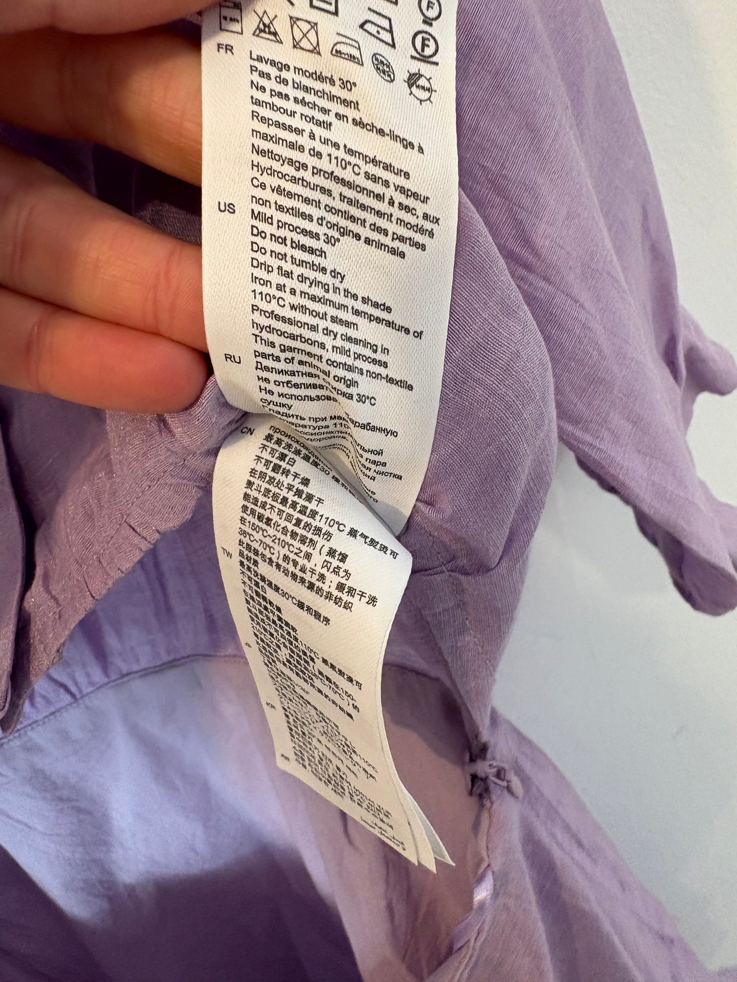 Vestido corto lino malva abertura