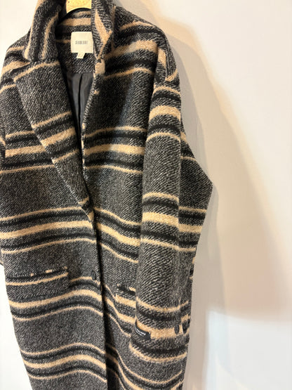 SLOWLOVE. Abrigo largo rayas