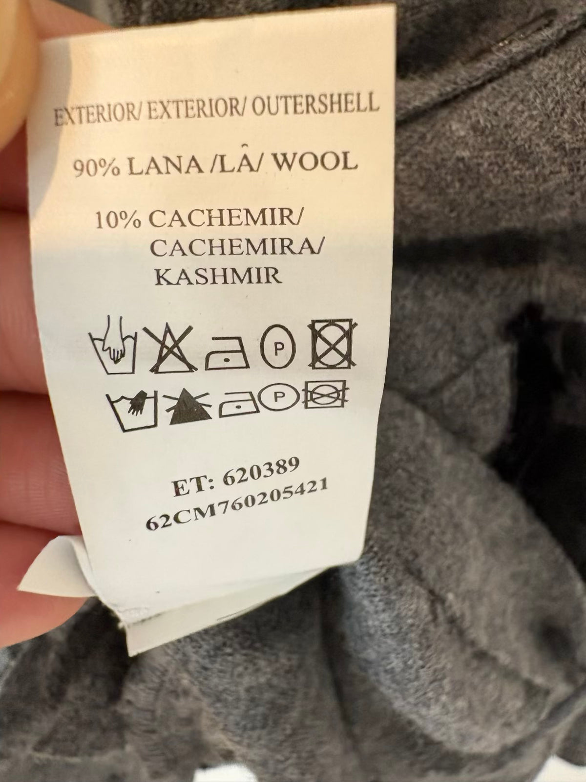 CAROLINA HERRERA. Gray Ts belted cardigan
