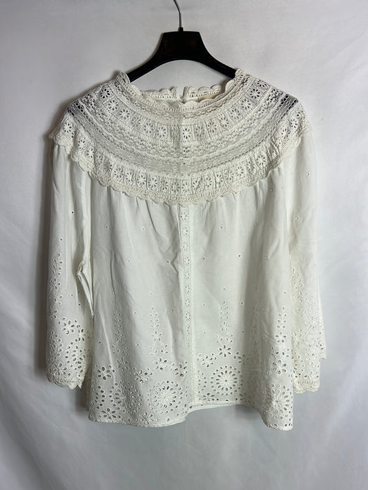 SÉZANE. Three-dimensional white blouse. T 36