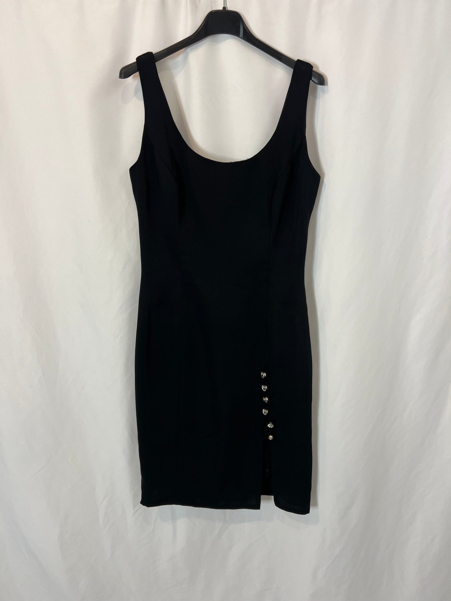 FRANCAIS BY HUEY WALTZER. Black dress with jewel buttons. Size 6 (36)