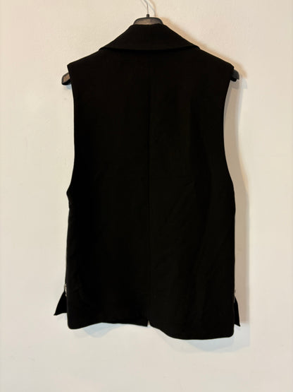 ZARA. Chaleco negro cremalleras