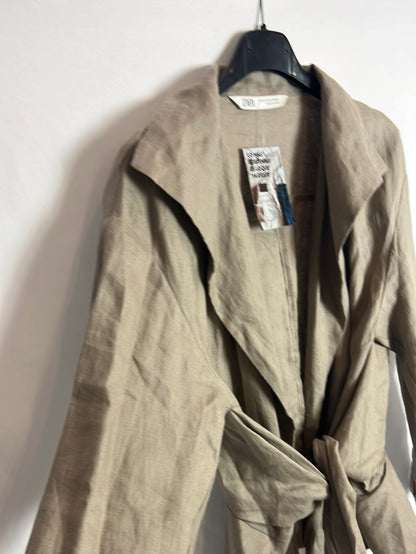 ZARA.Blusa/sobrecamisa beige T.xs