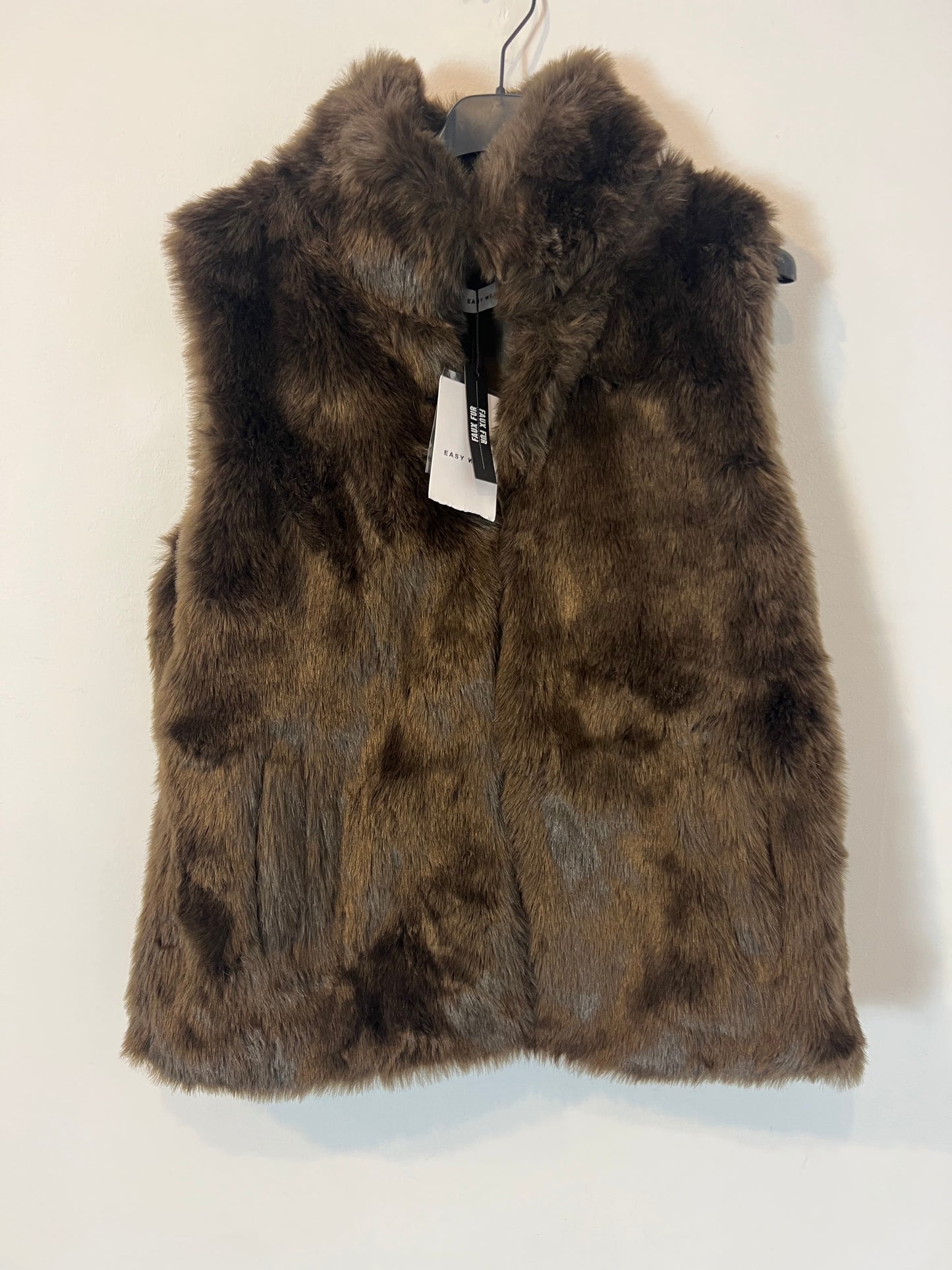 EASY WEAR. Chaleco pelo marrón chocolate. T M