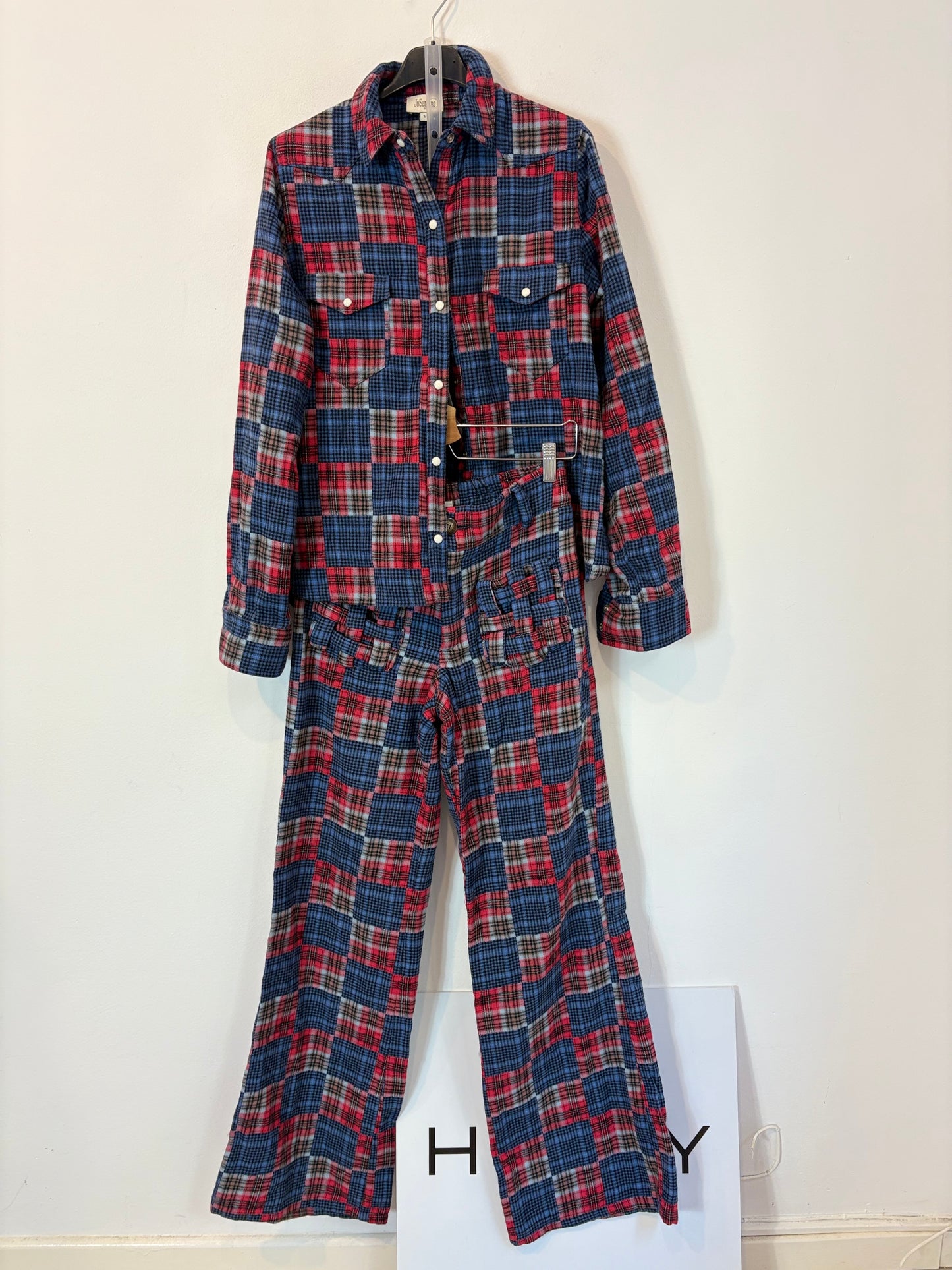JOSEPHINE. Checkered cotton trousers with pocket detail. TS