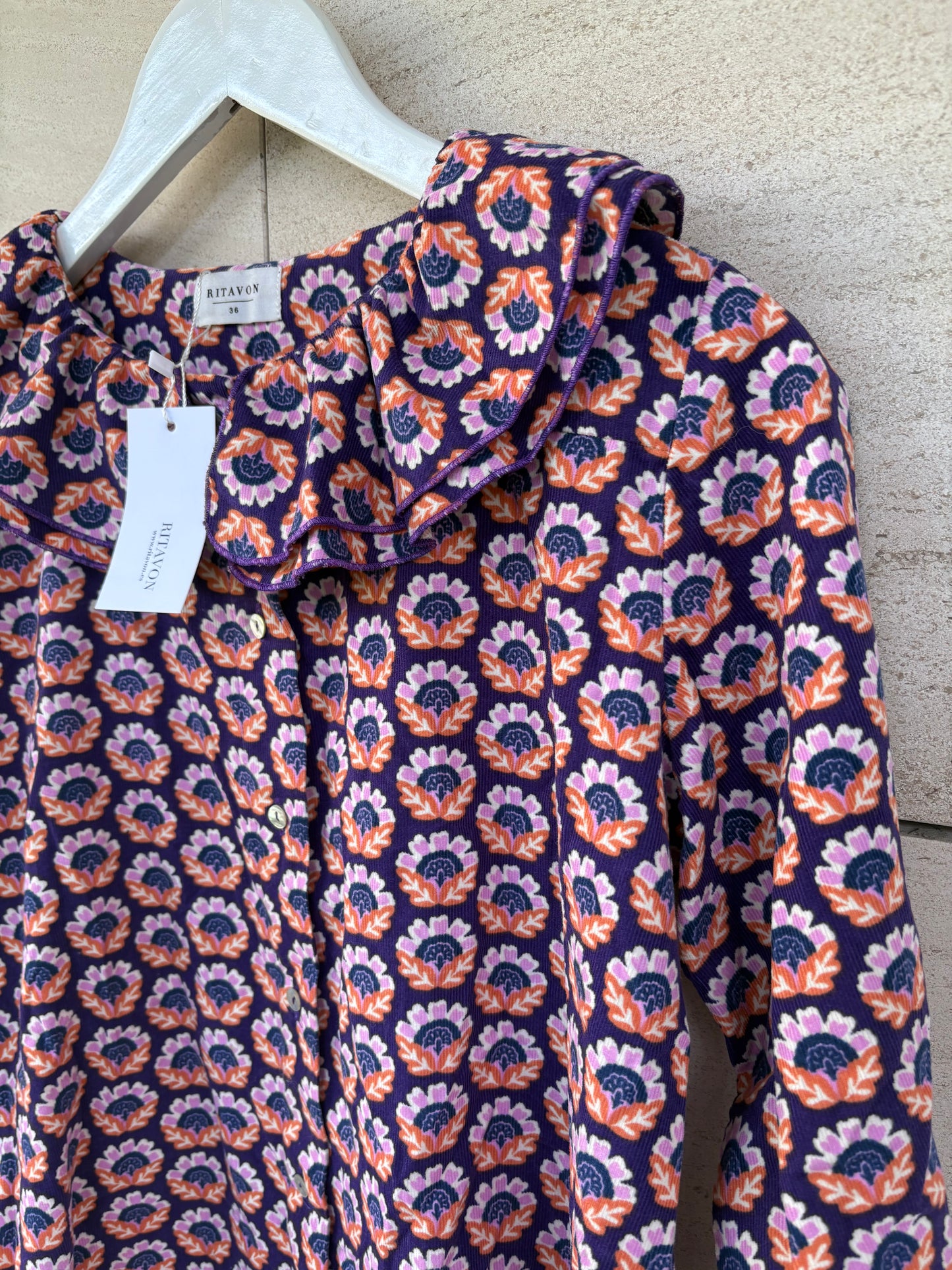 RITAVON. Textured printed blouse. T.S.