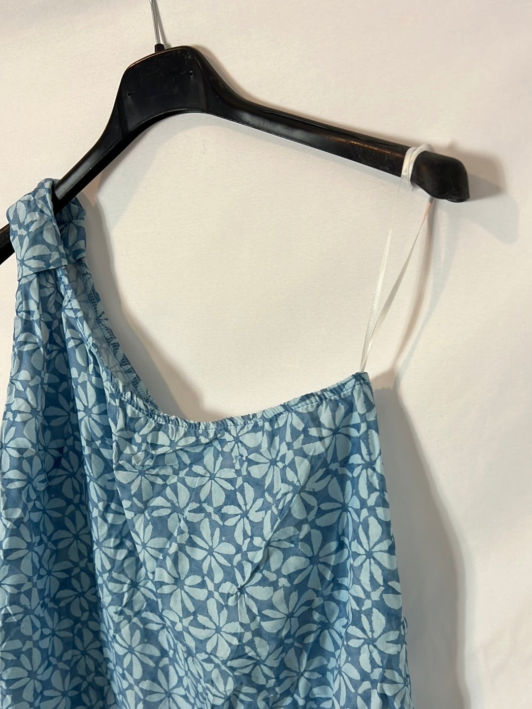 MINDTRAVELER. Asymmetrical blue floral top TU(s/m)
