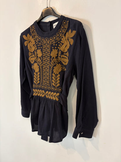 ANTIK BATIK. Blusa azul textura bordados