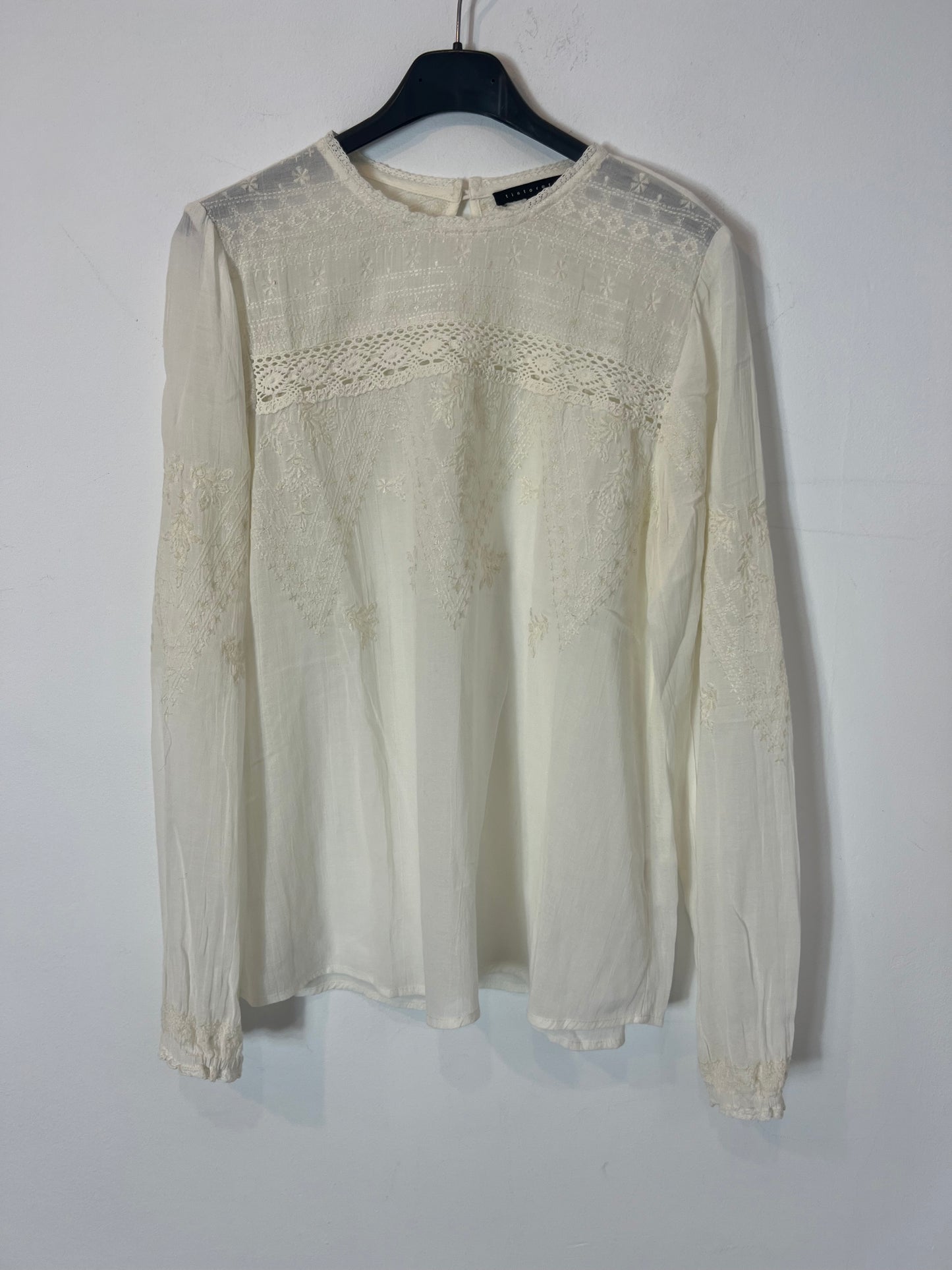 TINTORETTO. Embroidered beige blouse T.38