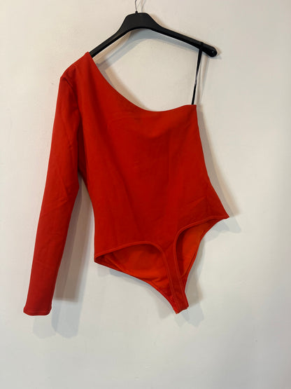 ZARA. Beige flowing blouse. Size M