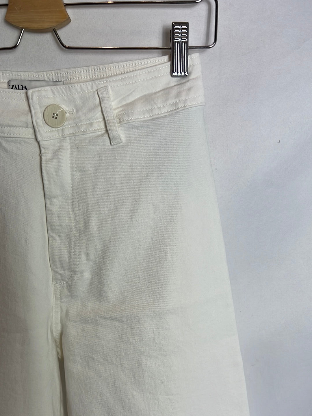 ZARA. Patalón culotte blanco . T36