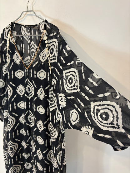 ZARA. Vestido kaftán azul estampado