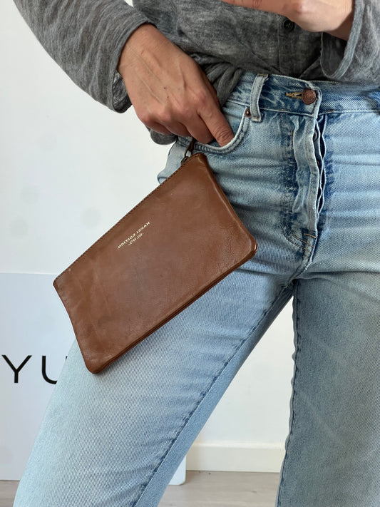 HAKEI. Cartera de mano piel