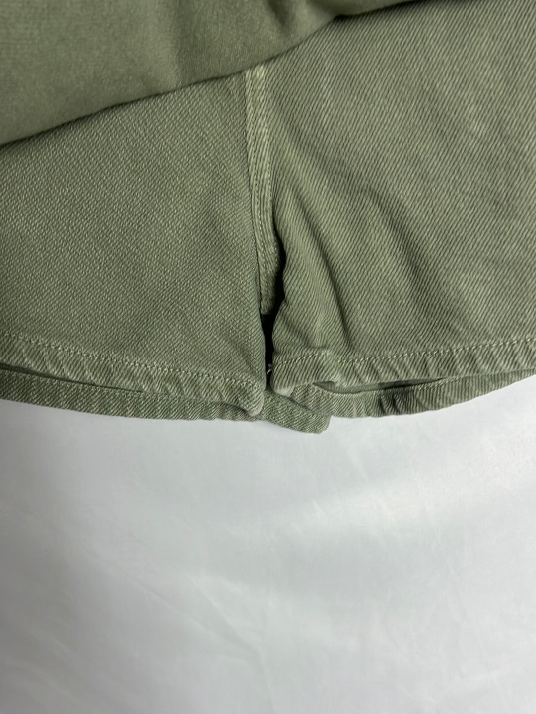 ZARA. Falda pantalón verde denim. T M