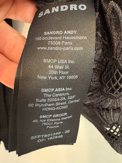 SANDRO. Top negro flores encaje T.2(s/m)