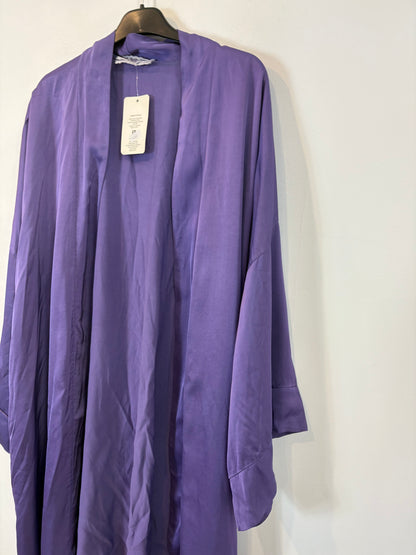 OTRAS. Kimono morado fluido.. TU