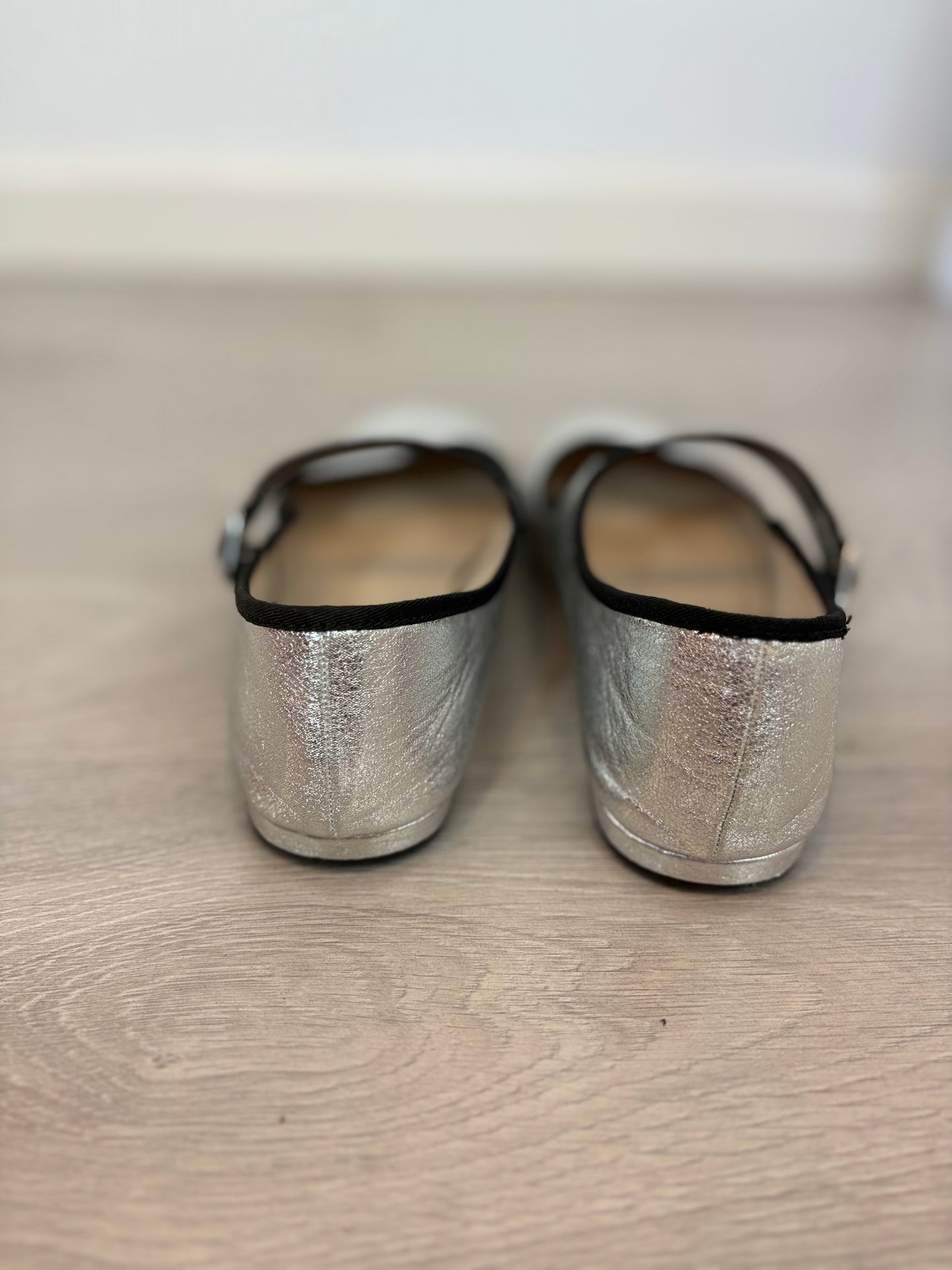 ZARA. Bailarinas plateadas hebilla. T 37