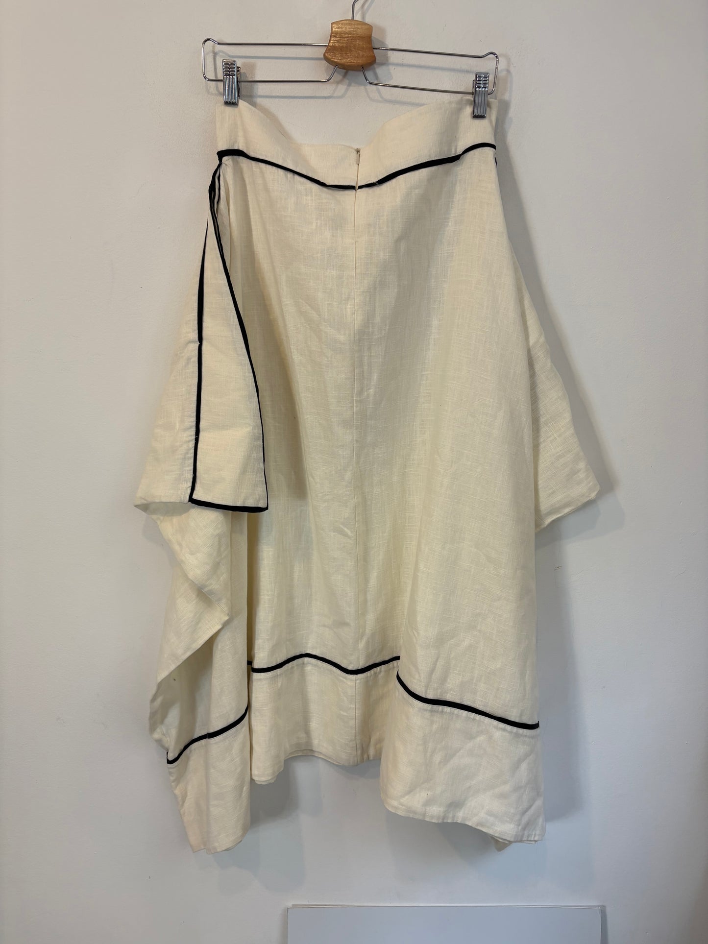 IQ COLLECTION. Falda larga lino bolsillos