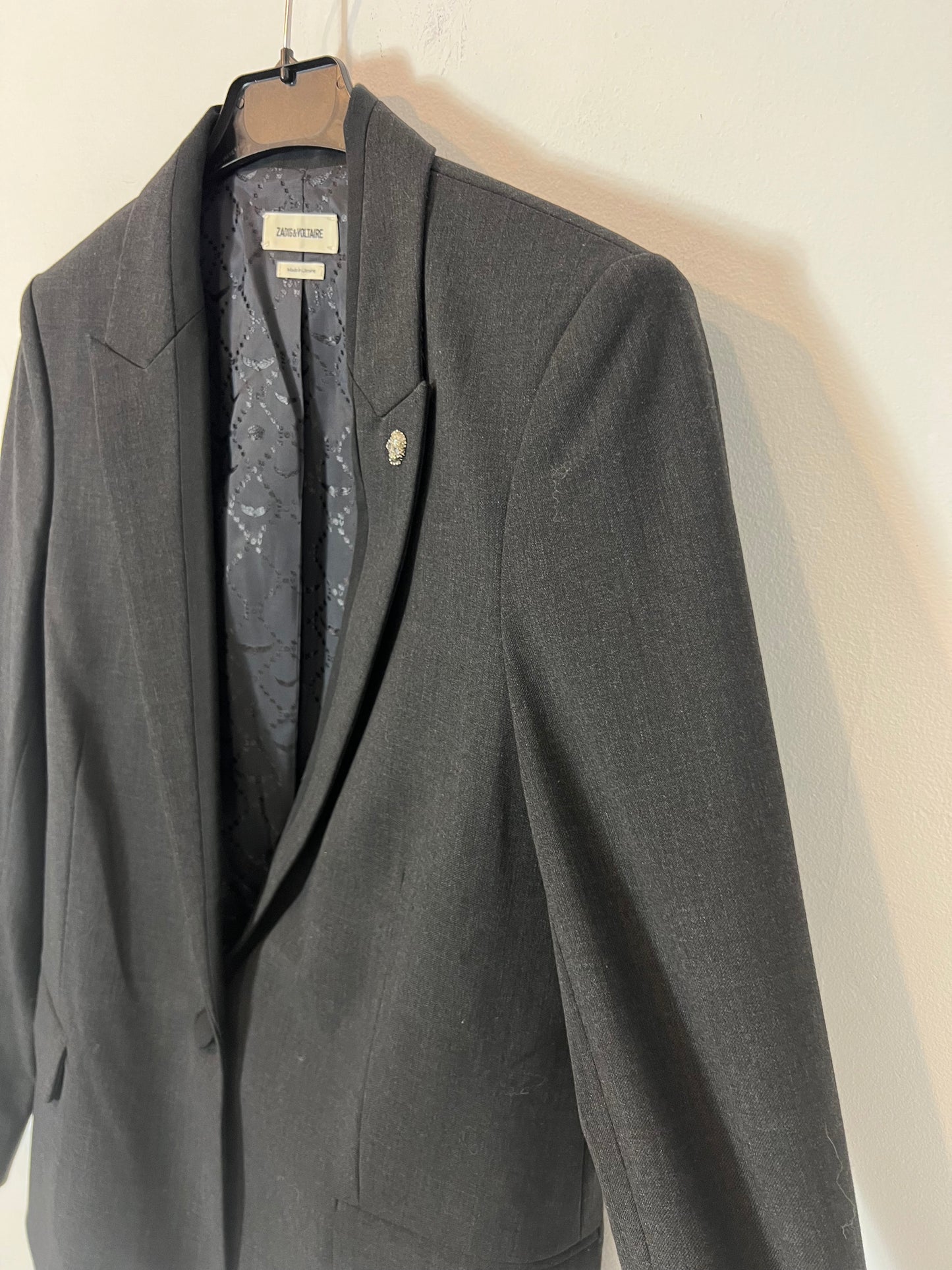 ZADIG&VOLTAIRE. Blazer gris marengo y negra detalle solapa. T 36