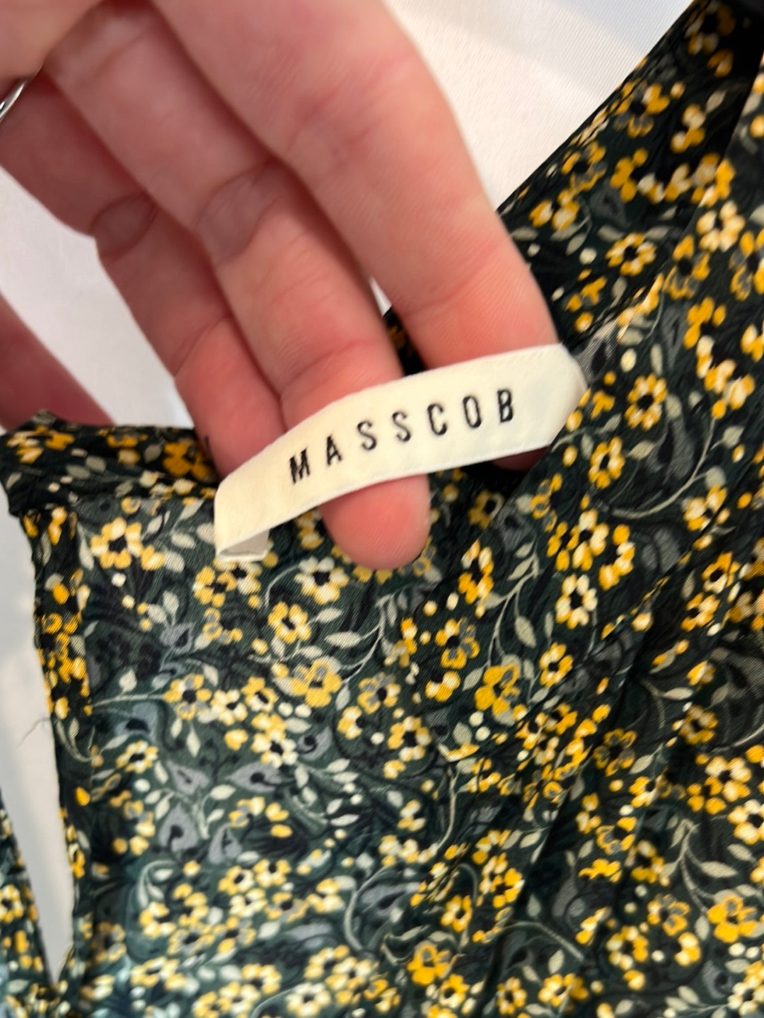 MASSCOB. Vestido midi flores. T XS