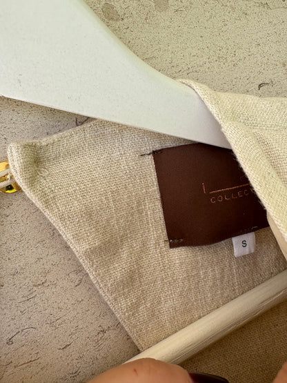 IQ COLLECTION. Beige embroidered Ts dress