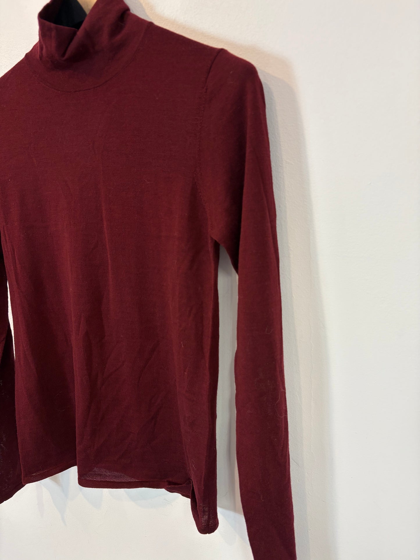 ZARA. Black stretch knit top. TL