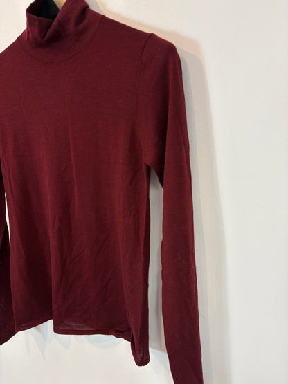 ZARA. Black stretch knit top. TL