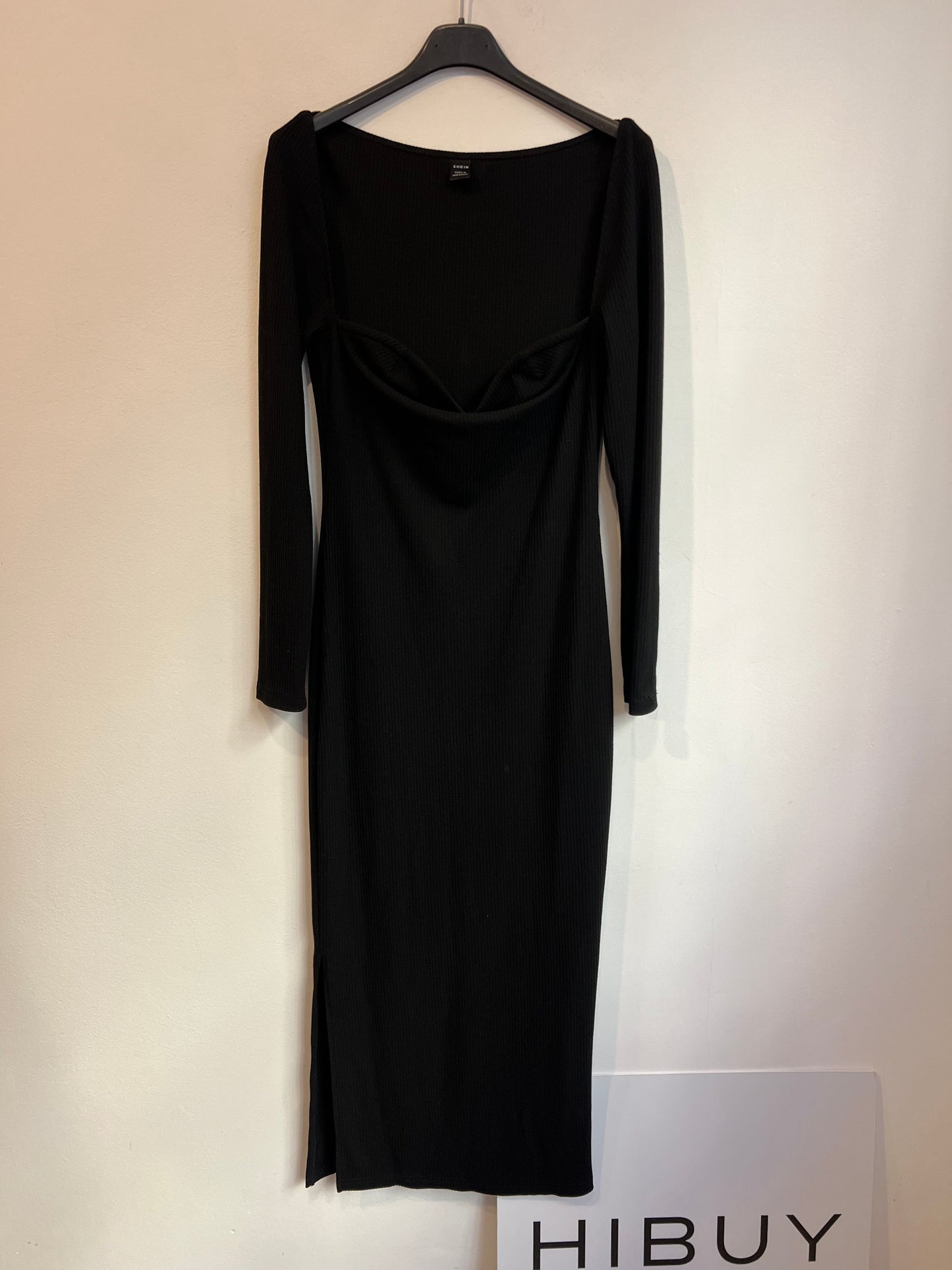 SHEIN. Vestido negro entallado canalé. T M