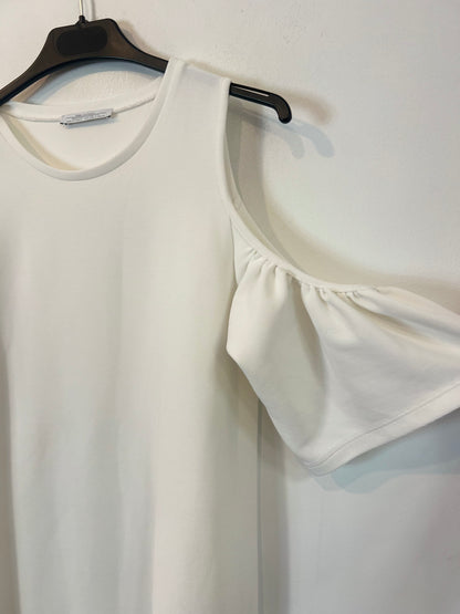 ZARA. Vestido blanco hombros T.s