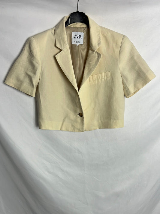 ZARA. Chaqueta crop beige. T S