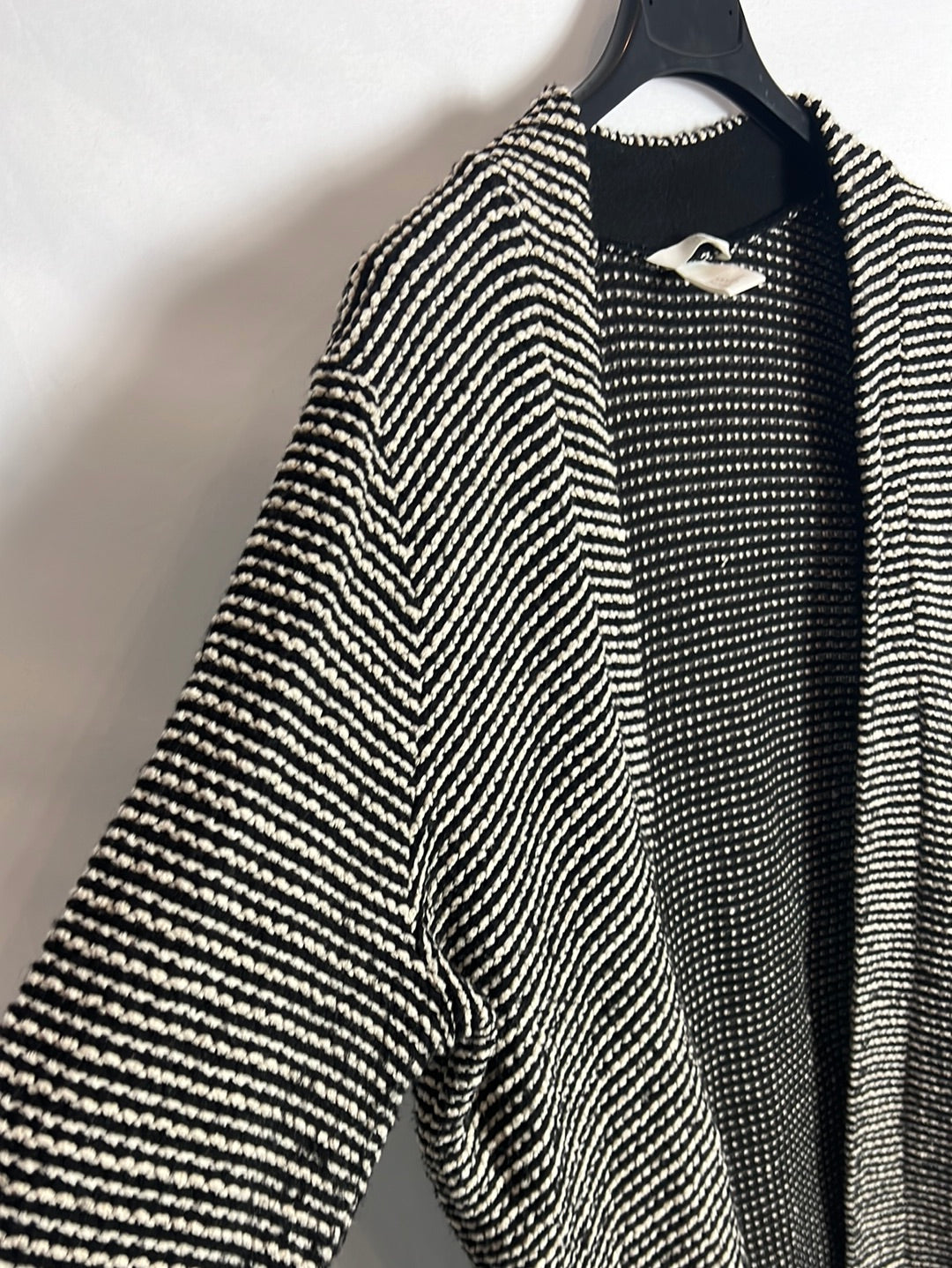 H&amp;M. Two-tone mottled jacket. TM