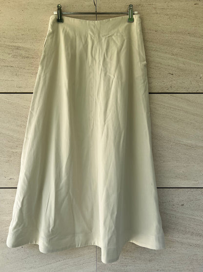 MASSIMO DUTTI. Falda midi beige T.xs