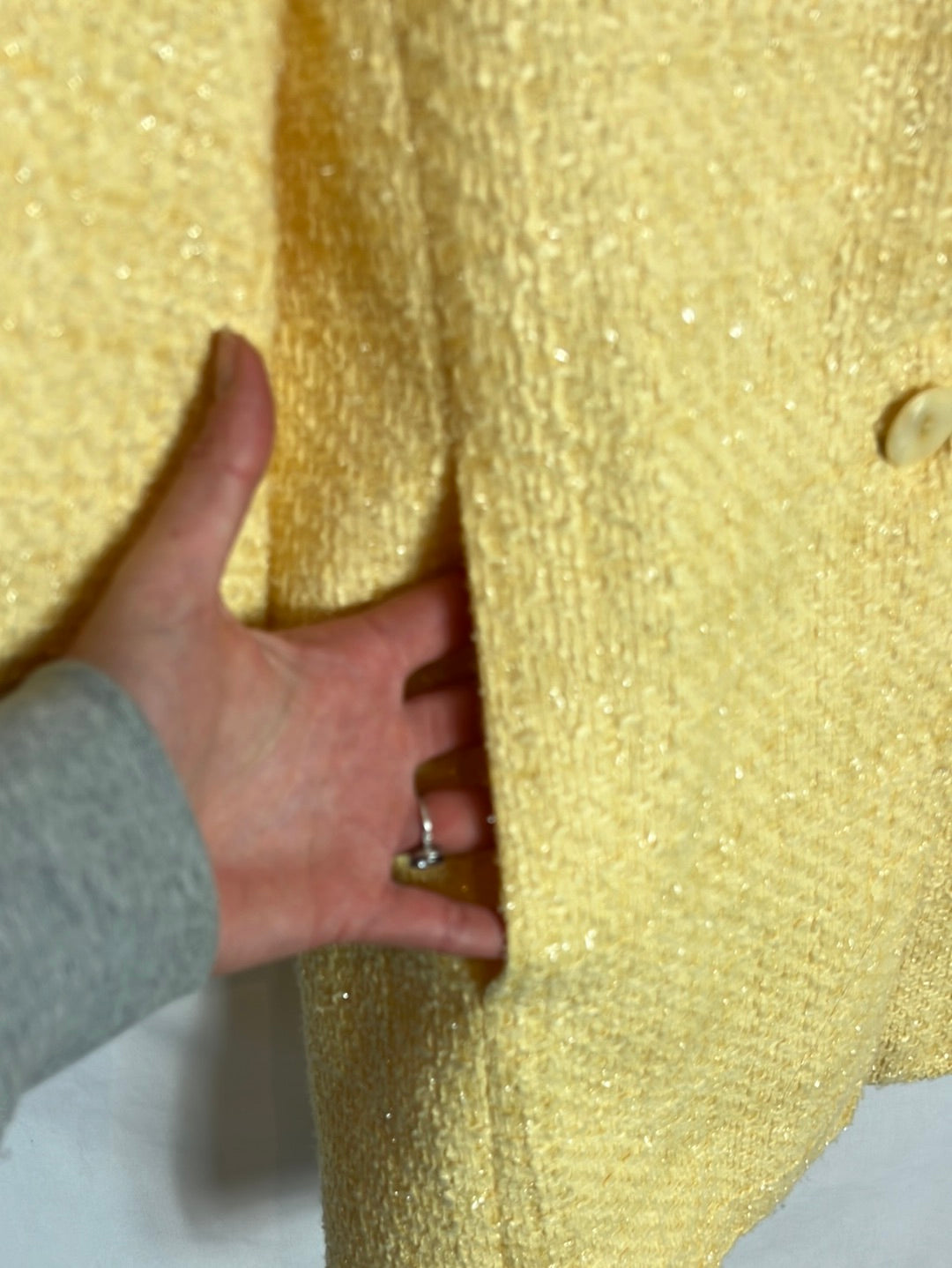 K-KOU MADRID. Abrigo amarillo tweed T.40