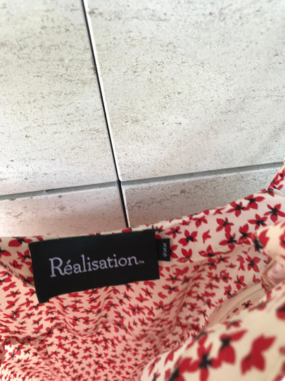 RÉALISATION. Vestido midi seda flores rojas mini