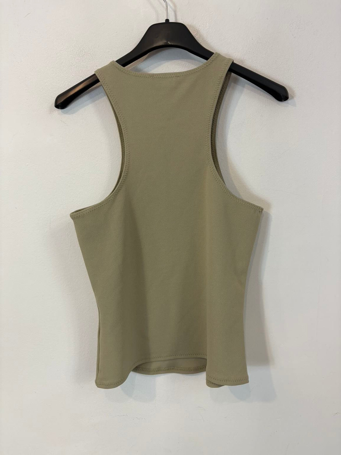 LEGER. Top verde claro textura