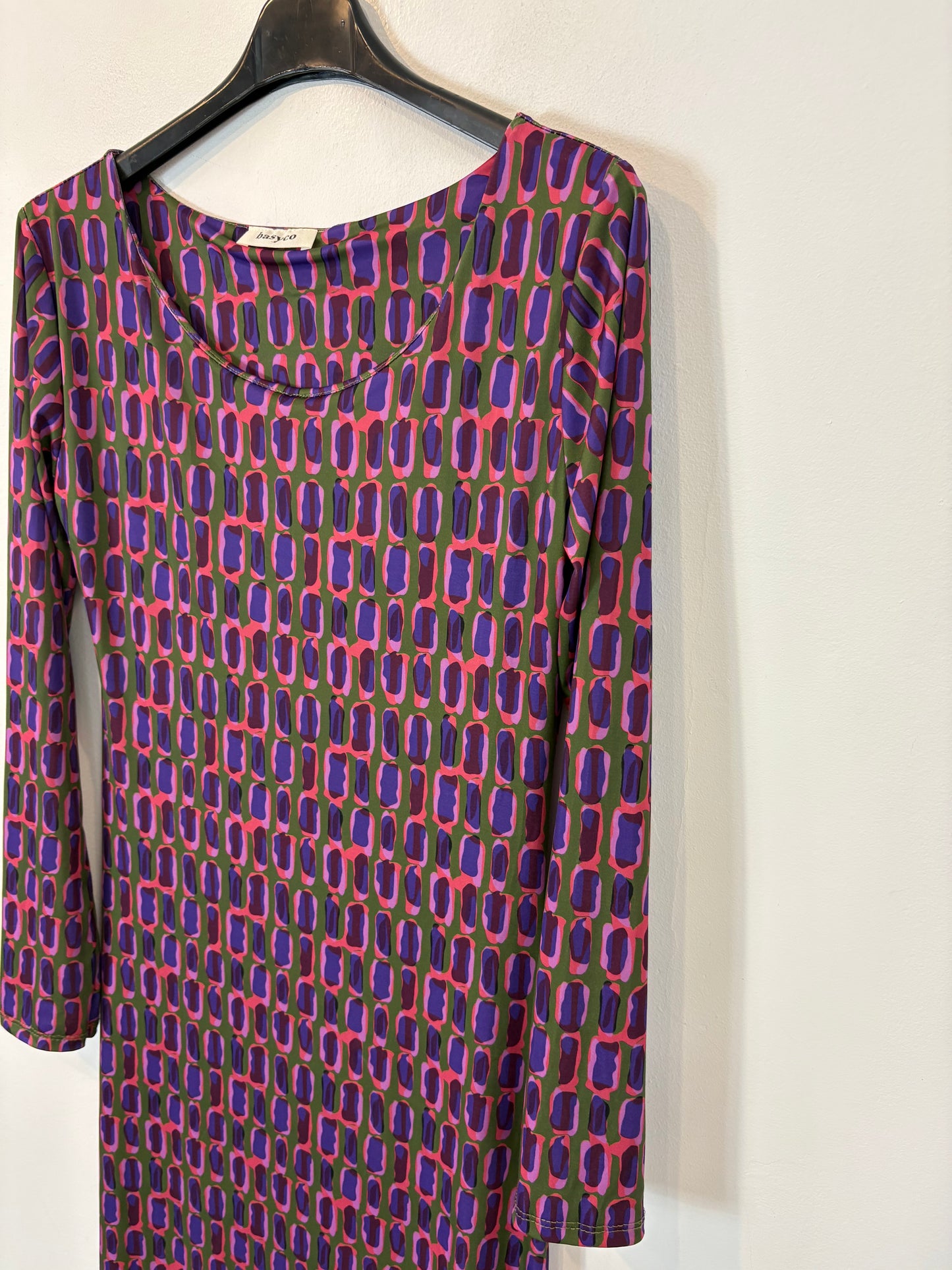 BASYCO. Vestido largo punto elástico