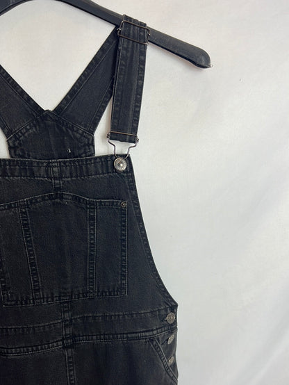 PULL&BEAR . Vestido/peto denim negro.T M