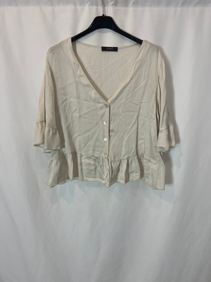 AZALEA. Flowy beige satin top. YOU (M)