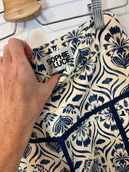 SOPHIE&LUCIE. Conjunto top y falda flores T.34