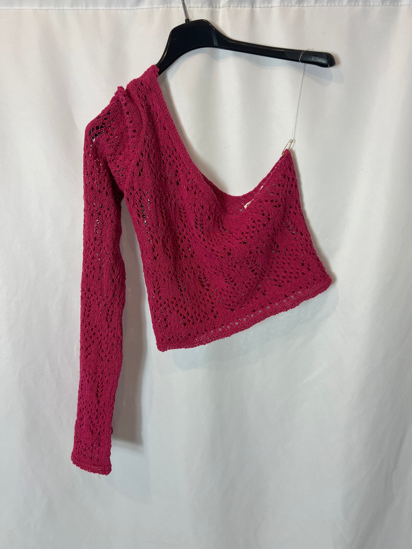 PULL&amp;BEAR. Pink crochet top T.xs