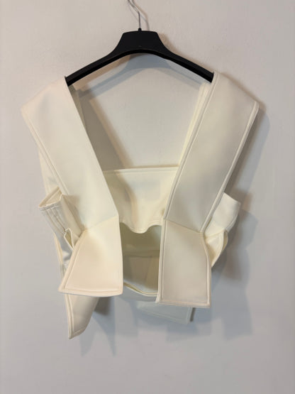 IQ COLLECTION: Top blanco estructura