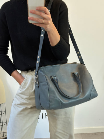 ORDINARIO MADRID. Bolso piel azul doble asa
