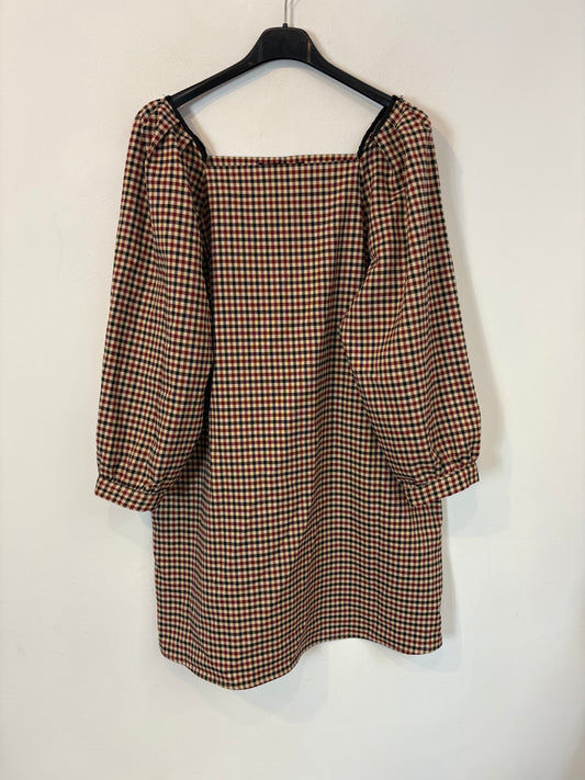 ZARA. Vestido cuadros manga farol