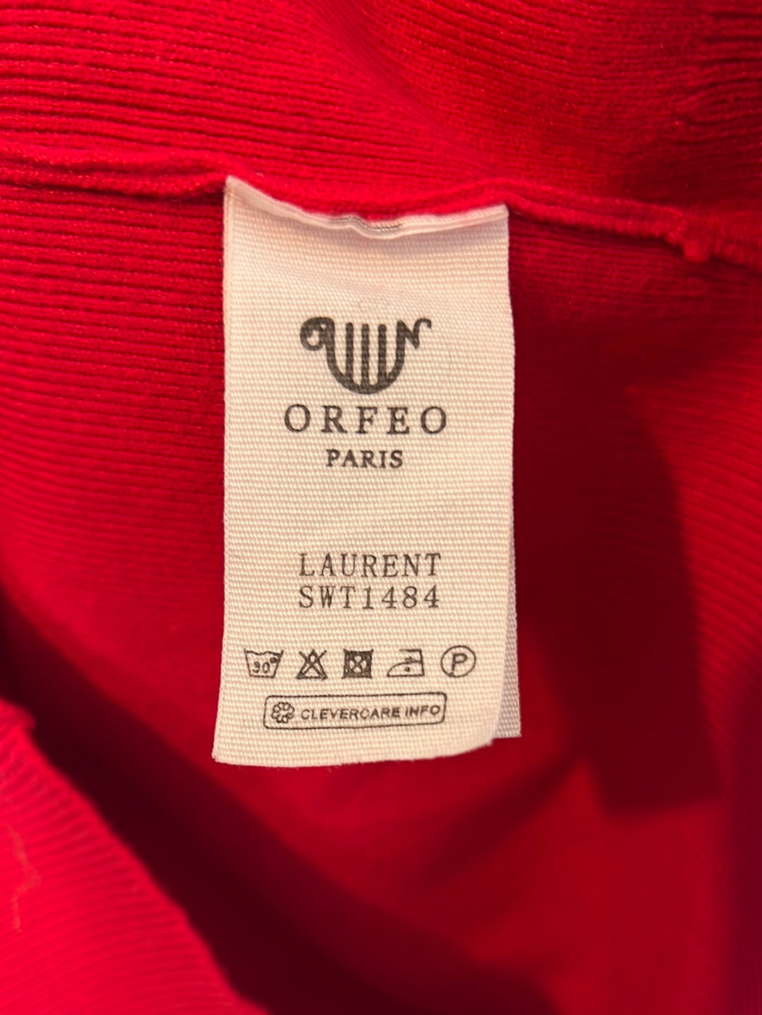 ORFEO. Jersey rojo cuello redondo. T M