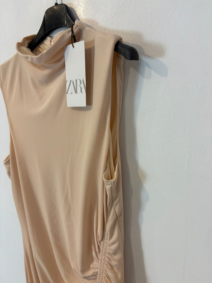 ZARA. Vestido largo elástico fruncidos