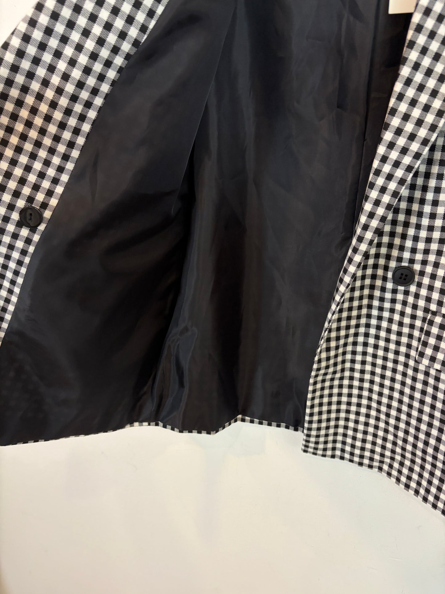 ZARA. Black and white gingham blazer. Size XS