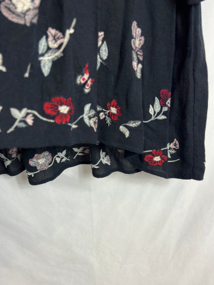 ZARA. Asymmetrical embroidered dress. TM