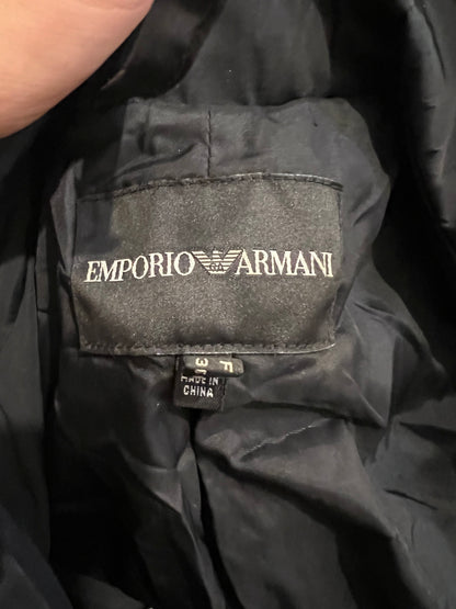 EMPORIO ARMANI. Gabardina negra T.36