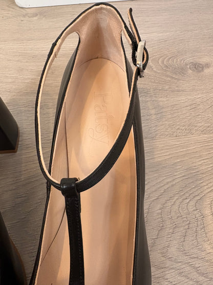 PATSY. Zapato Pía en negro. T 39