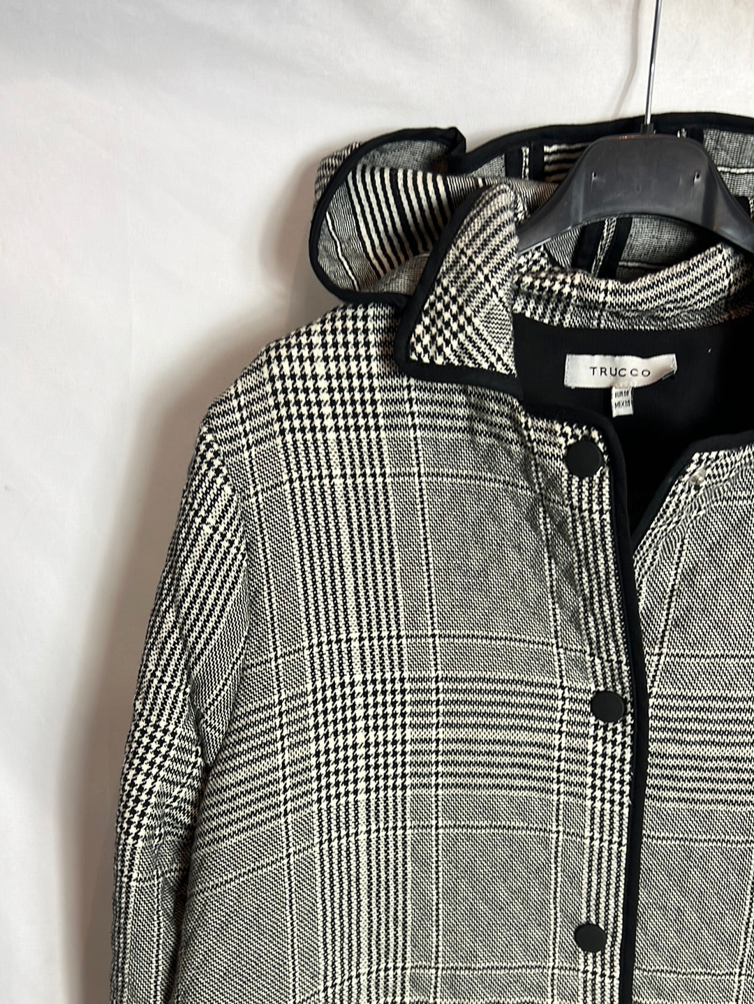 TRUCCO. Chaqueta textura pata de gallo. T M